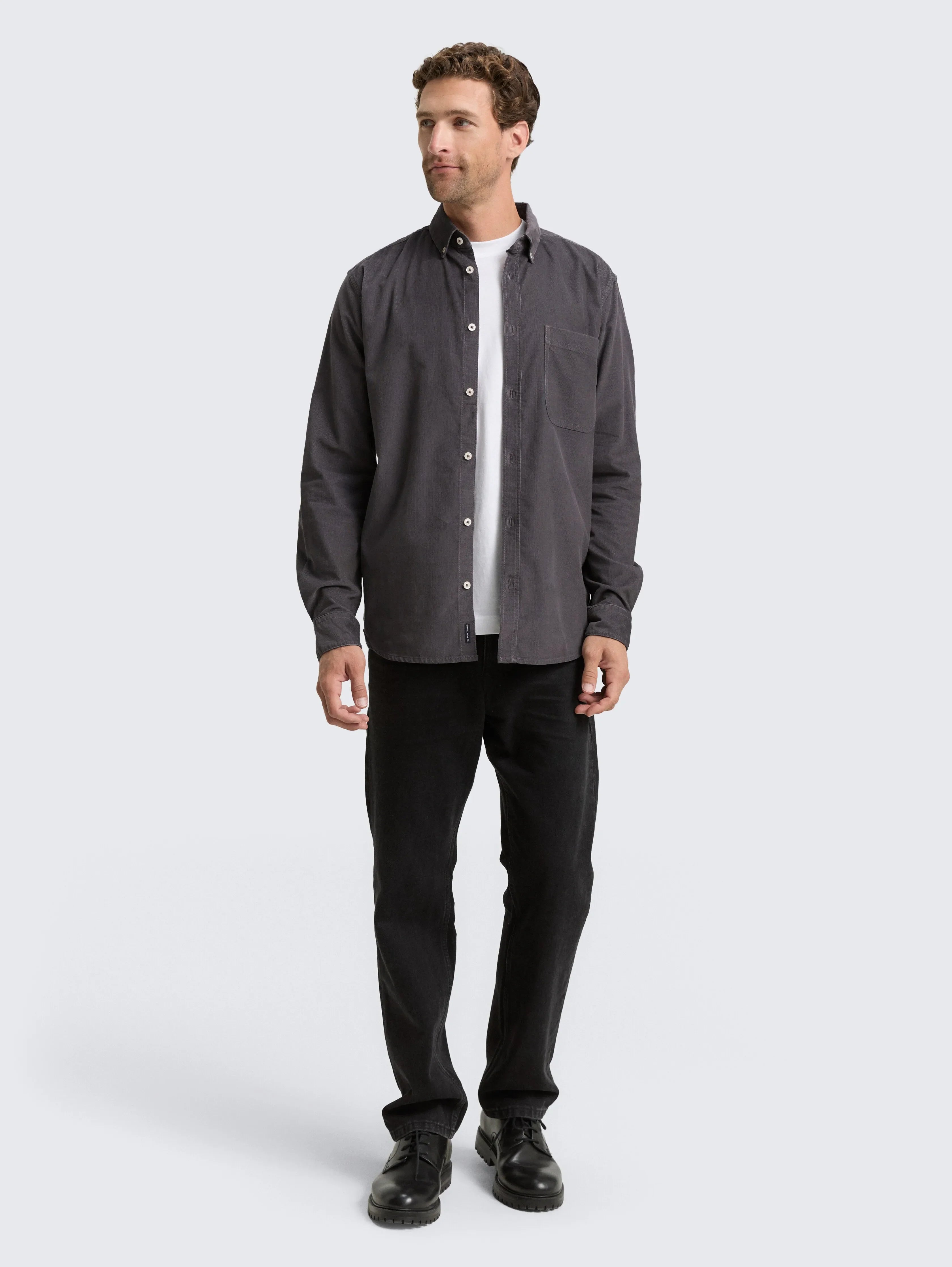 Tom Tailor_0_Regular Fit Corduroy Shirt with Breast Pocket_1047341_38326_01