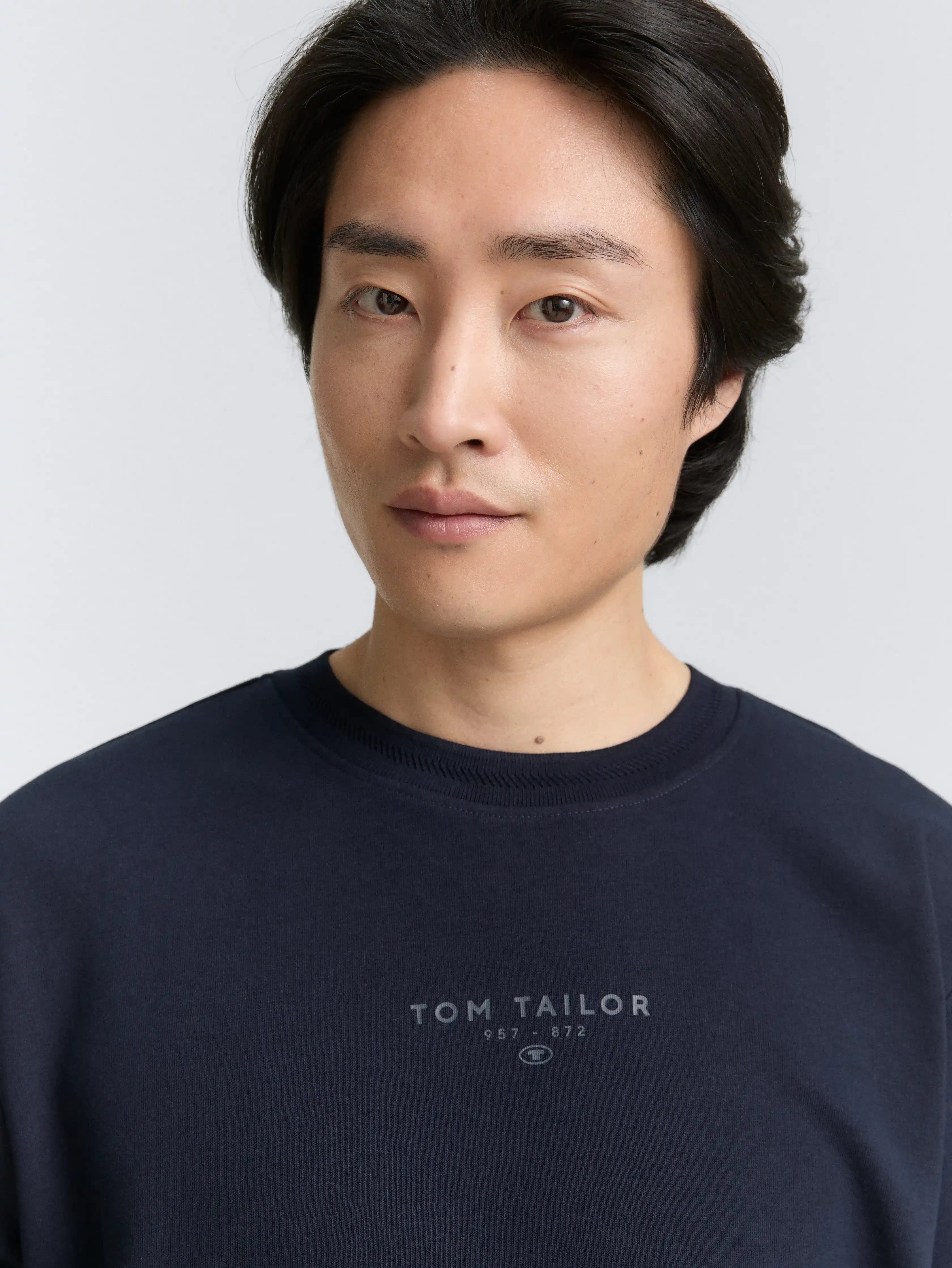 Tom Tailor_0_Crewneck Sweatshirt with Logo Print_1047784_10668_05