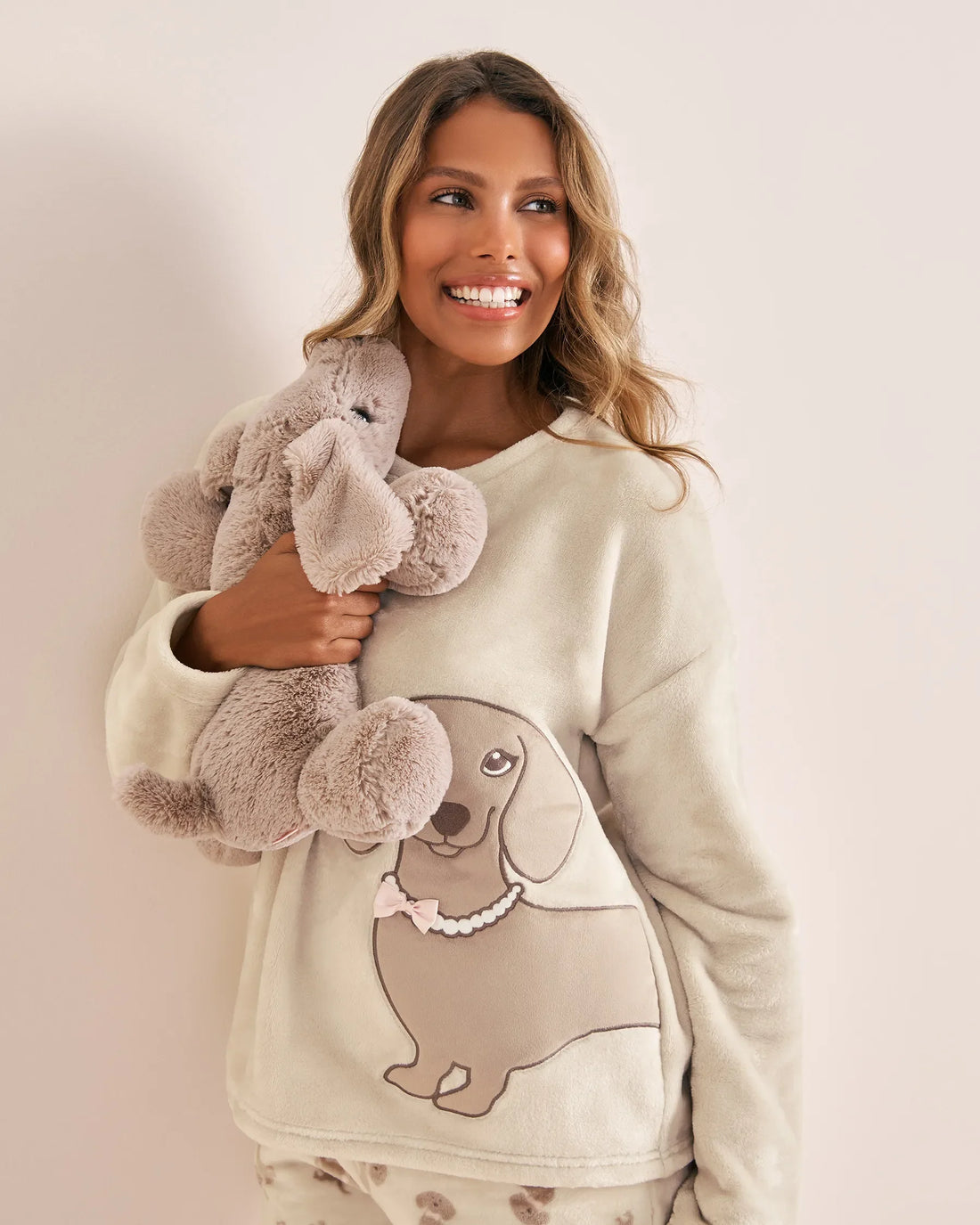 La Vie en Rose_Goat_Stuffed Dachshund_40700420_20075_02