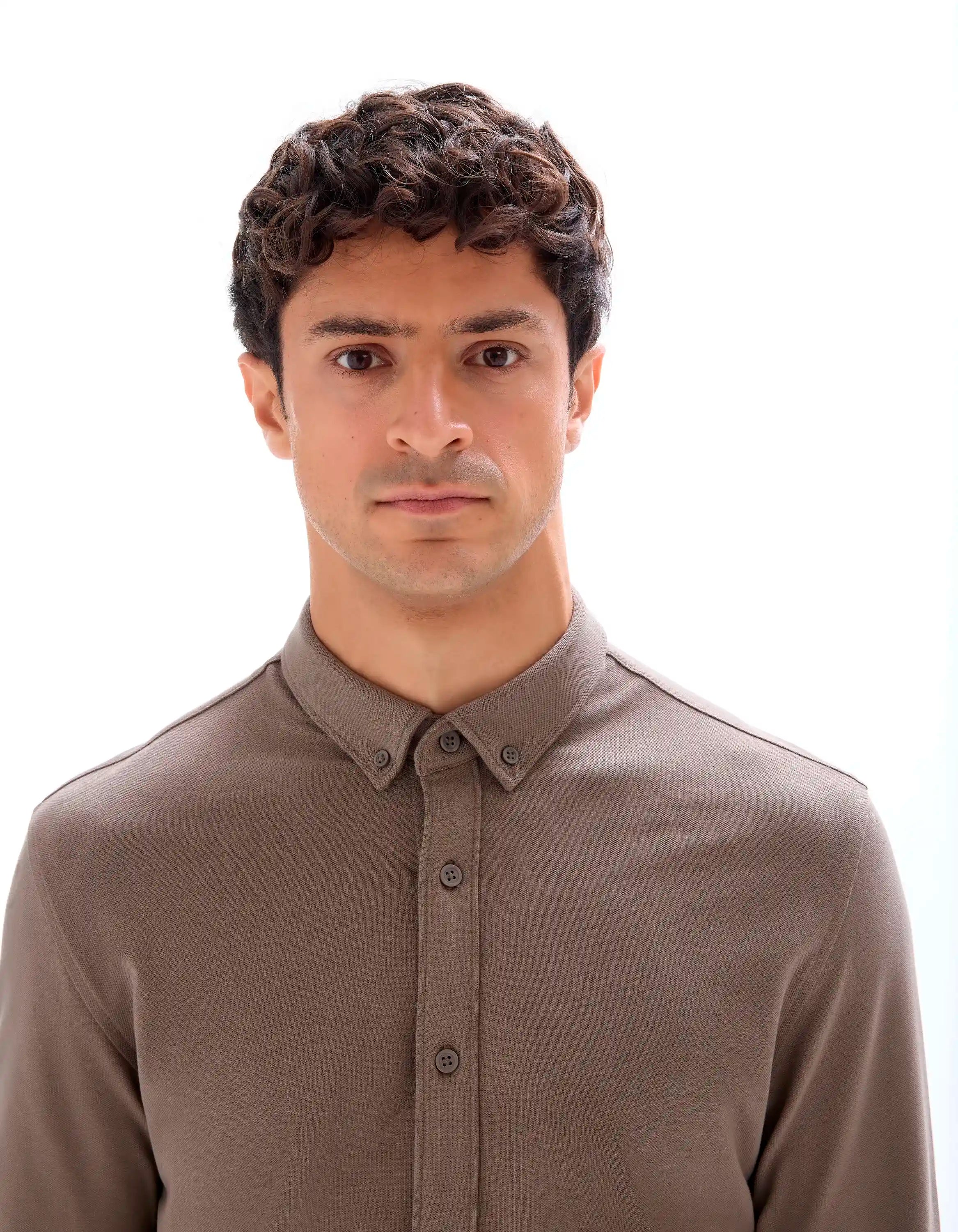 Celio_Marron Clair_Regular Pique Cotton Shirt_LAPIC_MARRON CLAIR_04