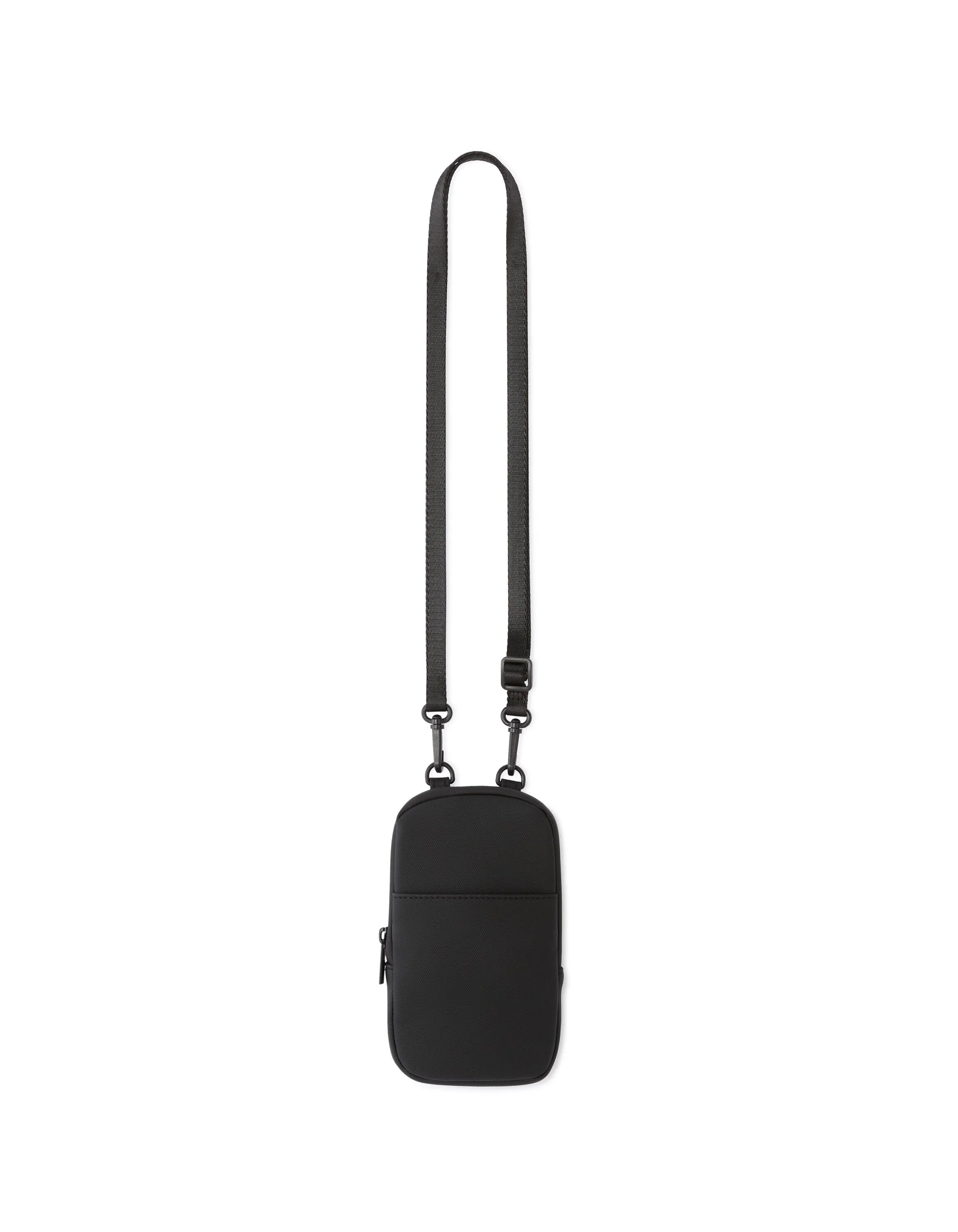 Celio_Black_Pouch_MIANSPIQUE_BLACK_01