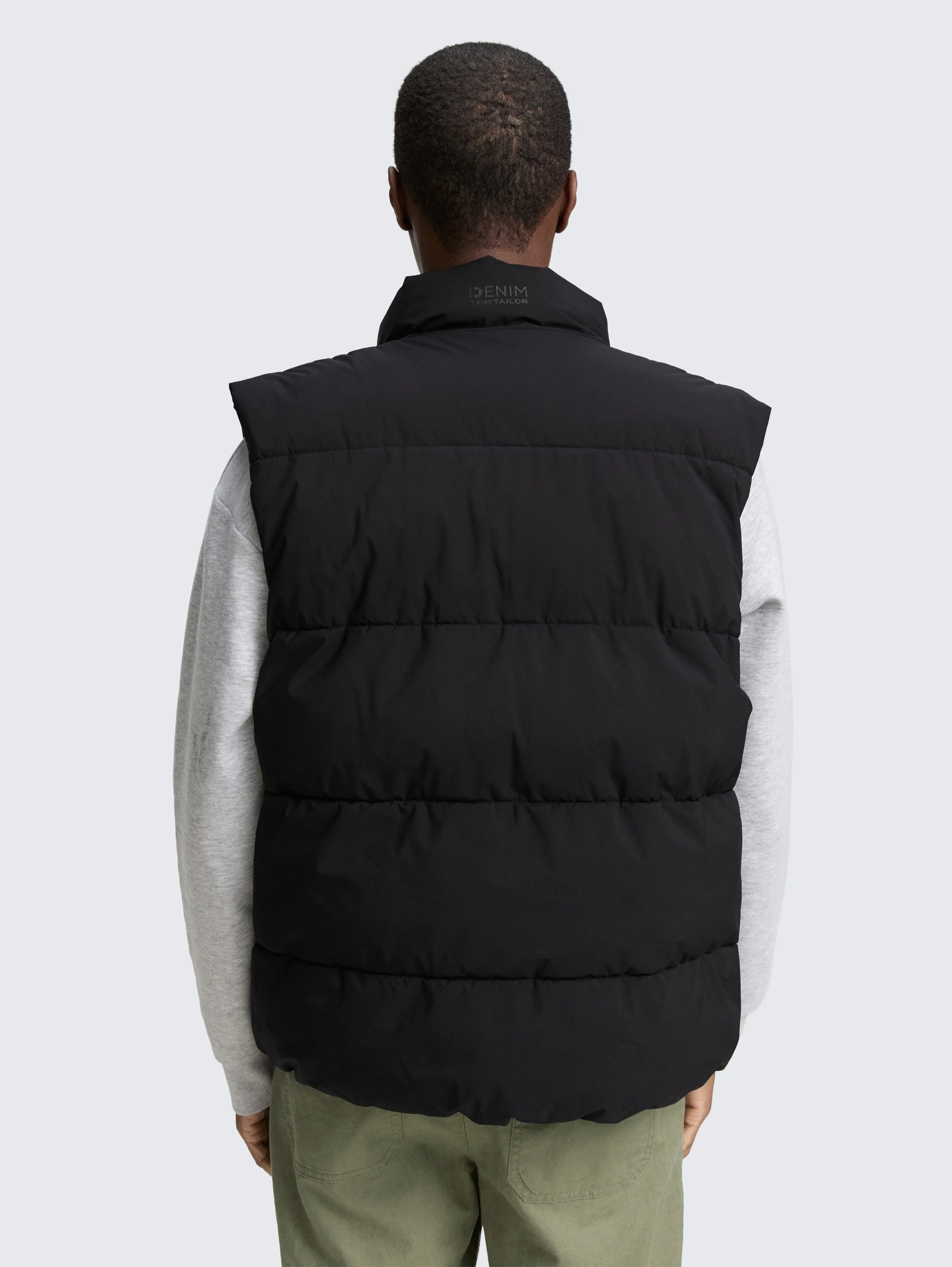 Tom Tailor_0_Puffer Waistcoat with Stand-Up Collar_1047257_29999_03