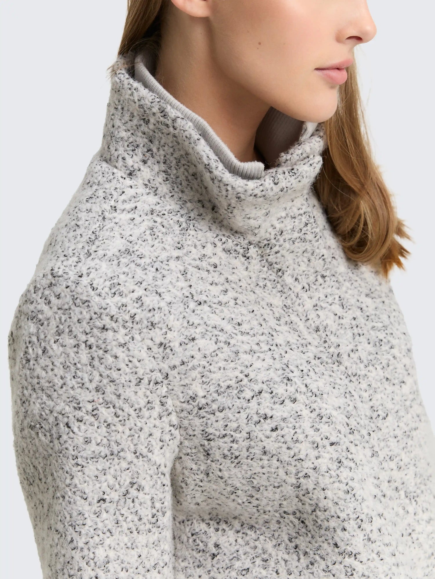 Tom Tailor_0_BouclŽ Wool Coat with Stand-Up Collar_1047539_35878_05