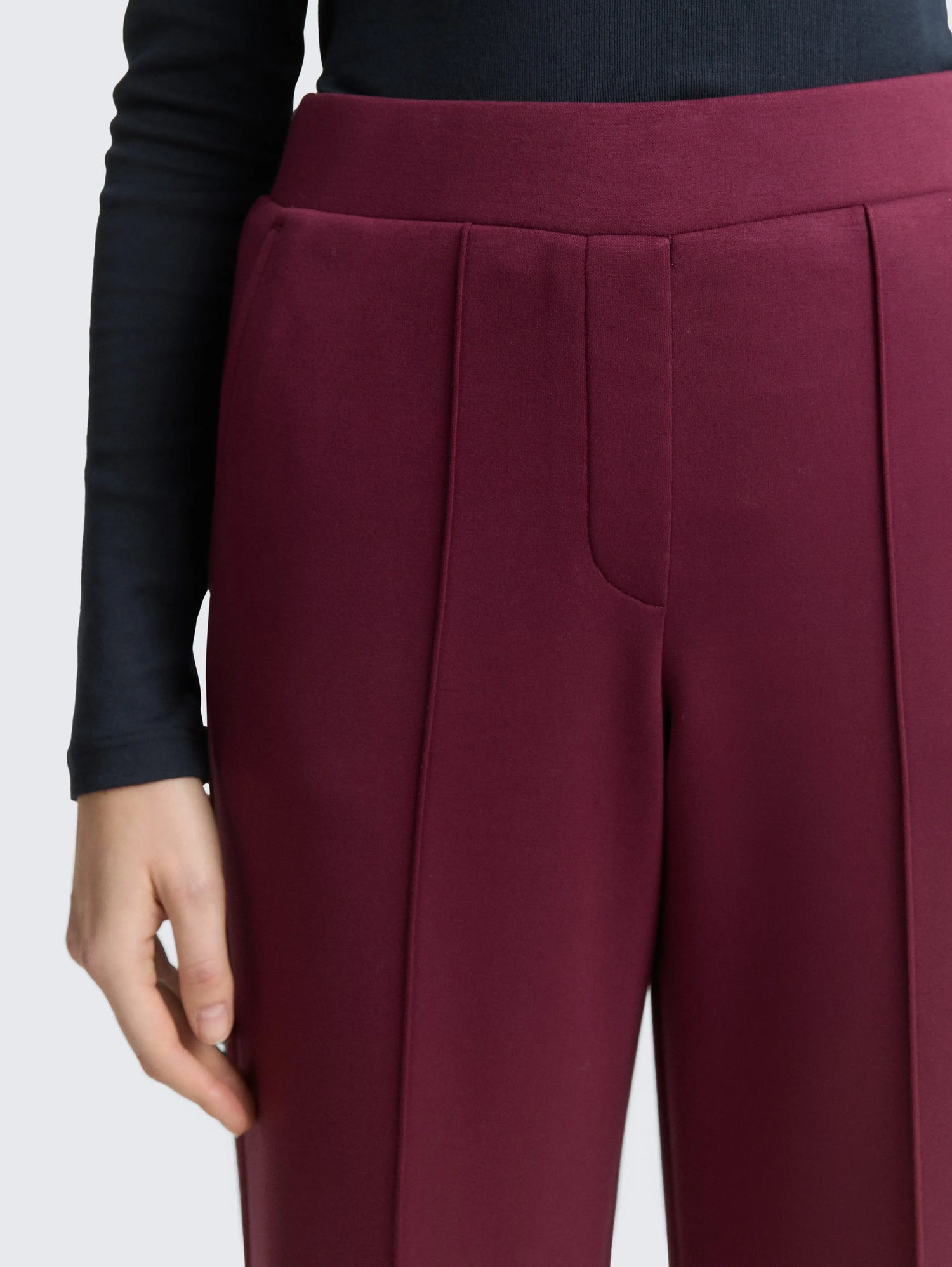 Tom Tailor_0_Loose Straight Scuba Trousers_1047656_16427_04