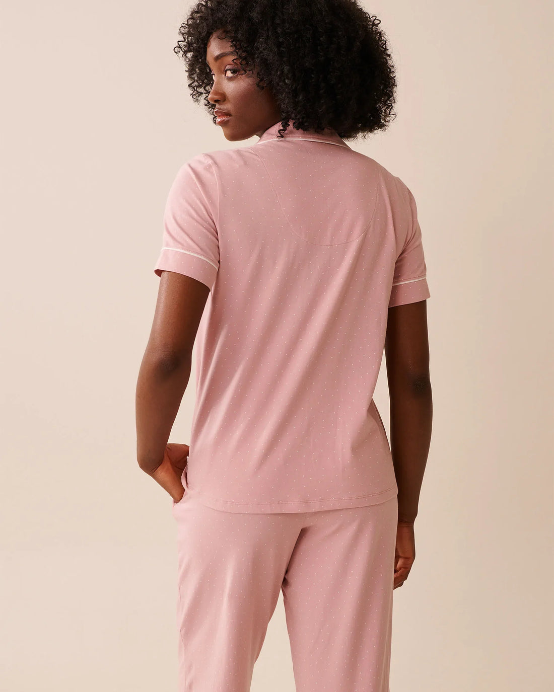 La Vie en Rose_Zephyr Mini Dot_Cotton Short Sleeve Button-Down Shirt_40100783_P60402_02