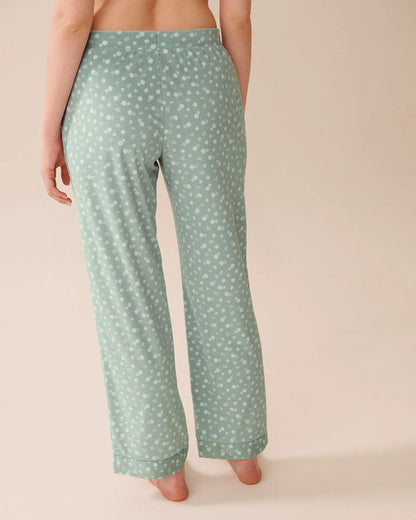 La Vie en Rose_Gray Mist Ditsy_Floral Print Soft Velour Pj Set_40400086_P40482_05