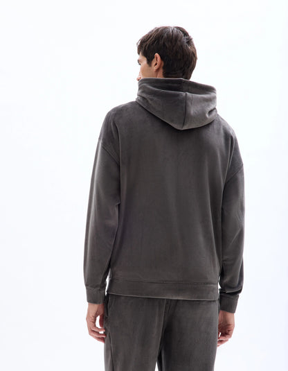 Celio_Carbone_Oversized Velour Hoodie_MEVELVET_CARBONE_03