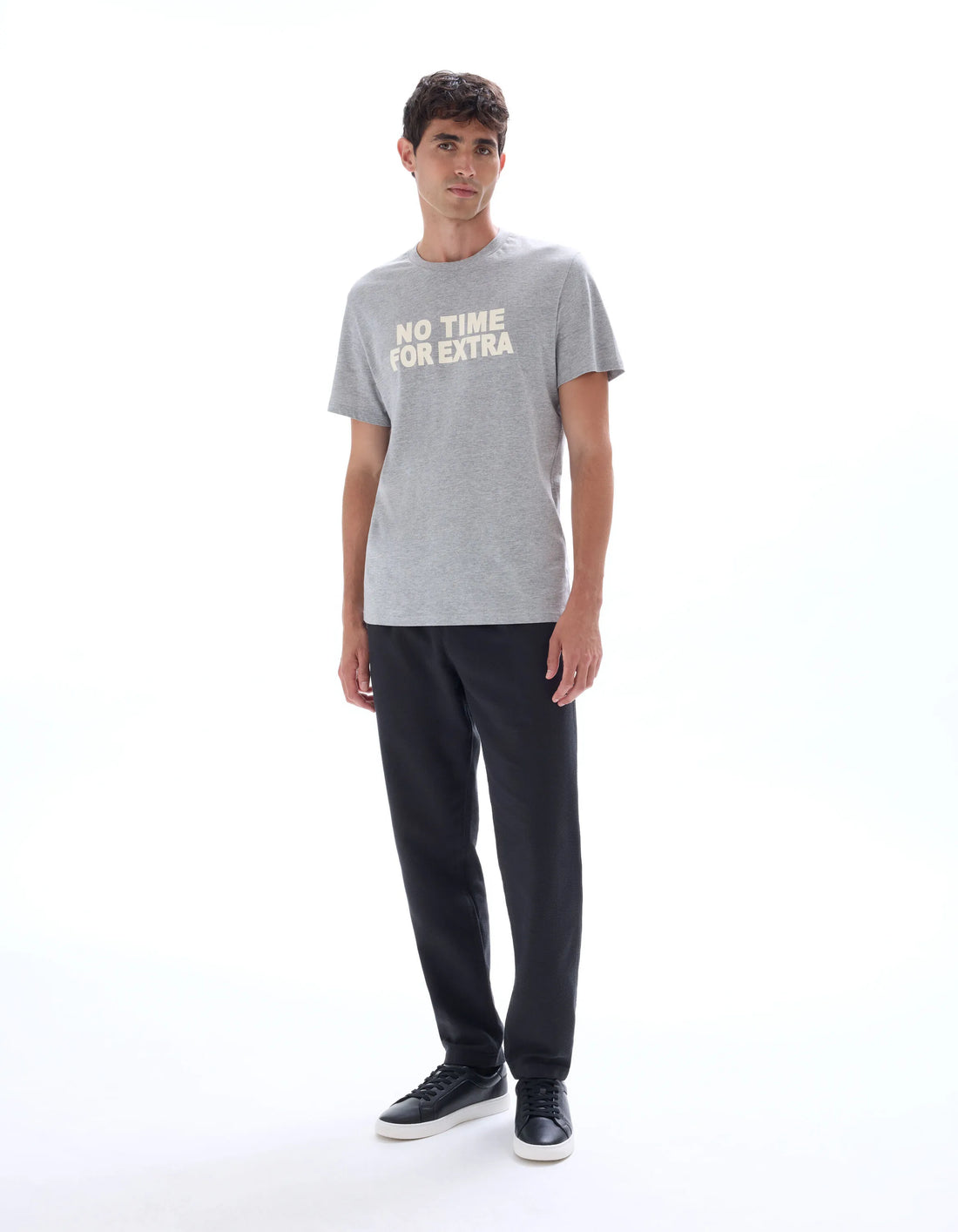 Celio_Black_100% Cotton Canvas Textured Slim Pants_MOCANVAS_BLACK_01